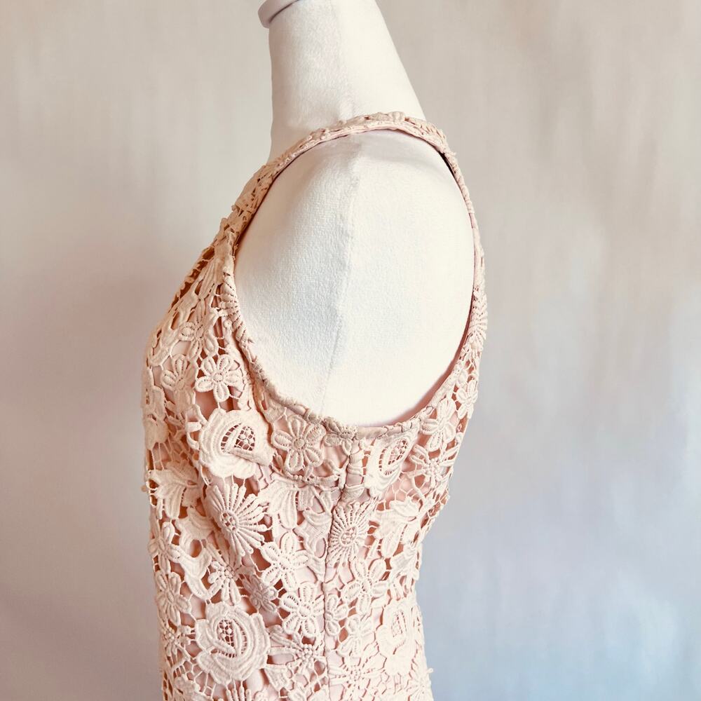 LULU'S LOVE POEM PEACH FLORAL CROCHET LINED LACE HALTER NECK SLEEVLESS DRESS - Picture 4 of 12